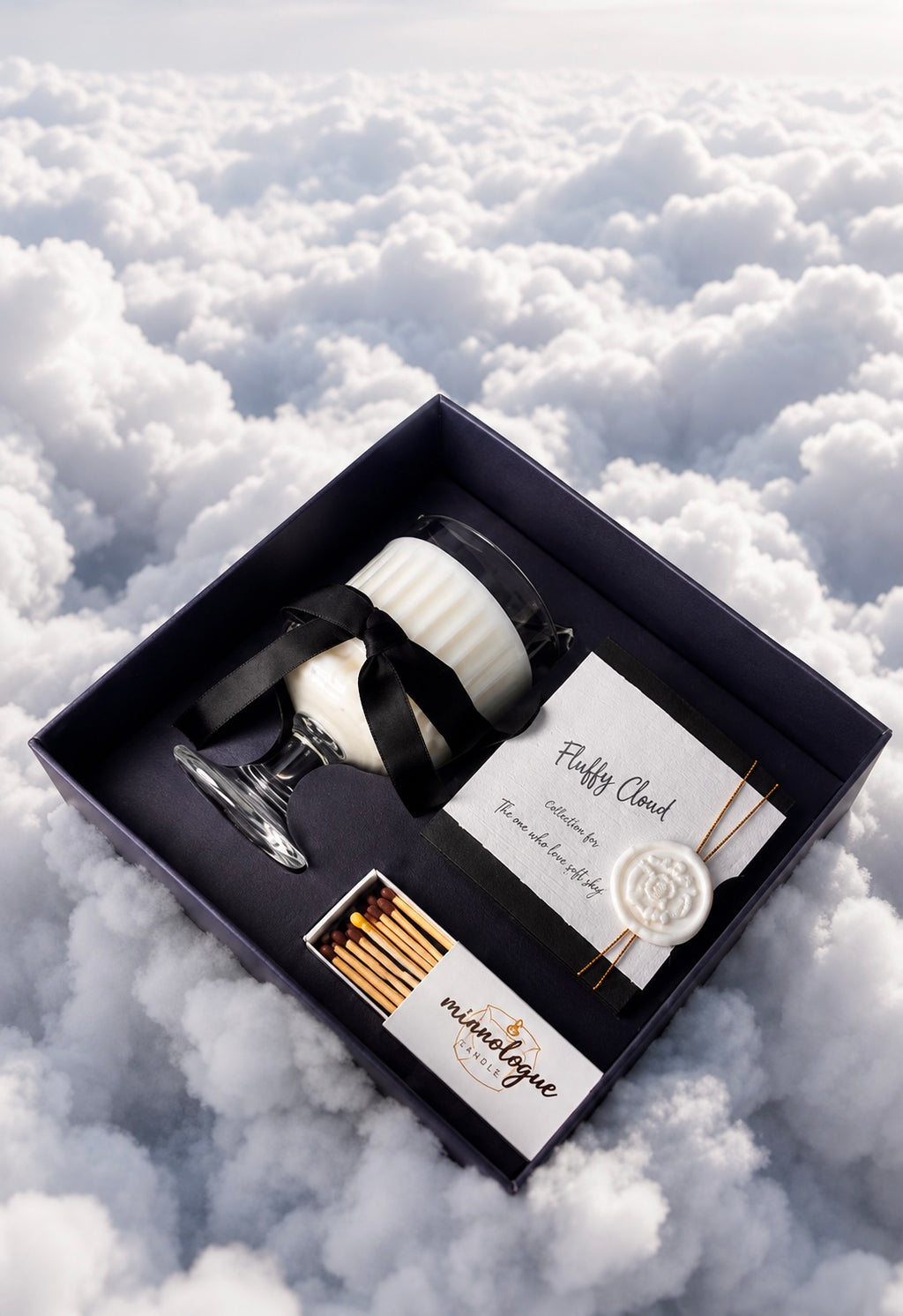 Fluffy Cloud luxury soy candle gift set by MINNOLOGUE with candle, matches, and handwritten card in premium navy gift box.