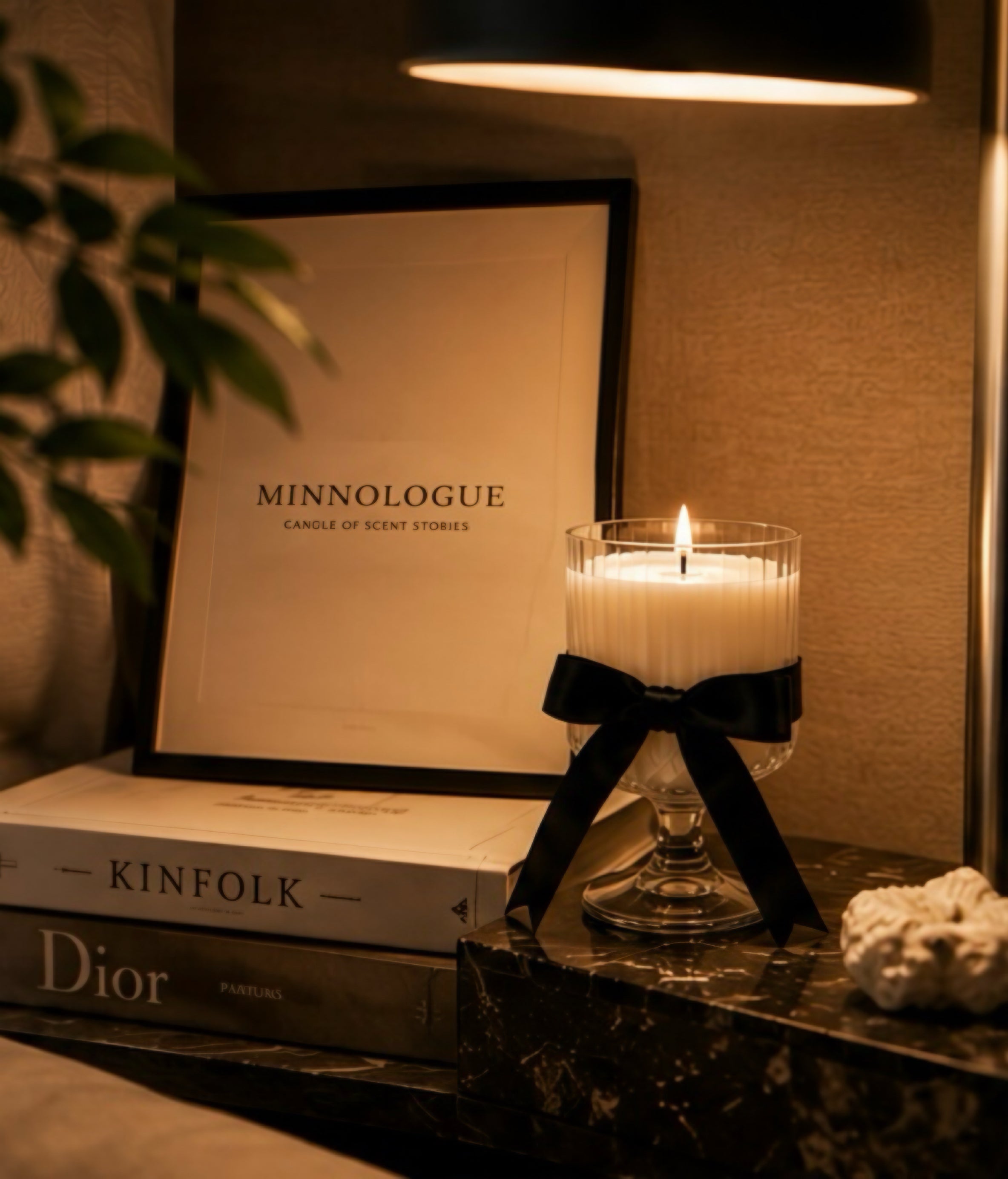 Stayover | Warm Woody Soy Candle ⭐